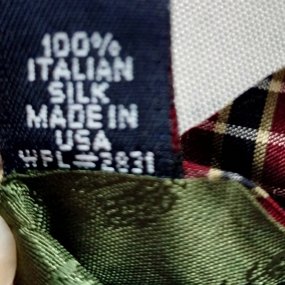 Tommy Hilfiger Red and Cream Plaid Checks Italian Silk Tie Necktie Traditional - Picture 12 of 12